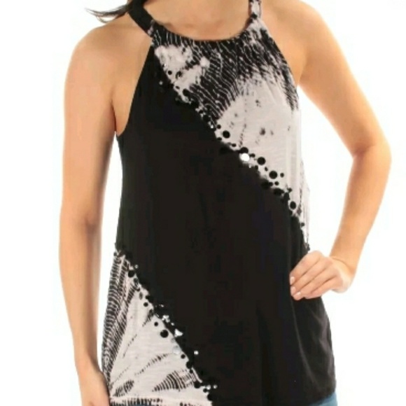 Cute casual top. tie die with sequins - Picture 3 of 3